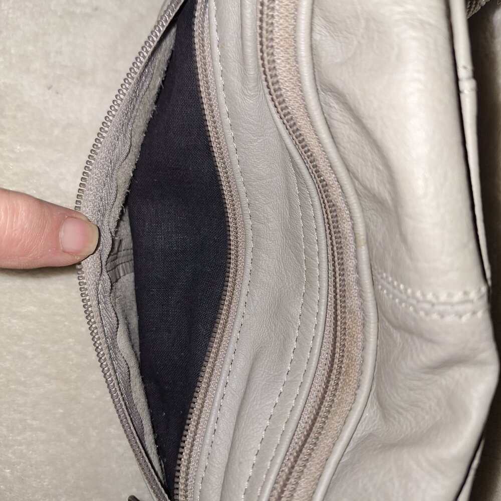 Genuine Leather Fanny Pack - Picture 5 of 7